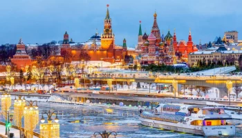 Собянин: В Москве растет число туристов и бизнес-поездок