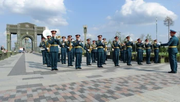 Восьмой сезон концертов "Военные оркестры в парках" откроется 18 мая