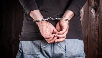Якутский суд арестовал обвиняемого в убийстве местного жителя