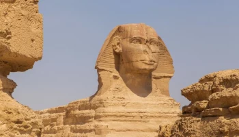 Более 20 мумий впервые обнаружили в египетском городе Эль-Бахнаса