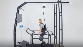 Собянин: Москва поддерживает разработки в области протезирования и реабилитации