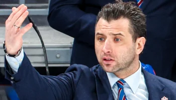 Роман Ротенберг обматерил судью в матче Кубка Гагарина против &laquo;Динамо&raquo;