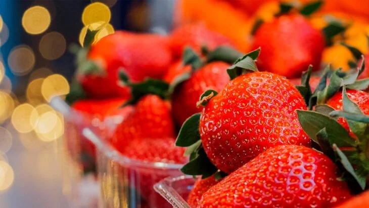 На московских ярмарках появились малина и клубника ремонтантных сортов