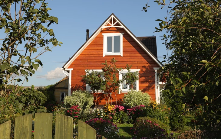 Россиянам рассказали, как подготовить дачу к холодному сезону