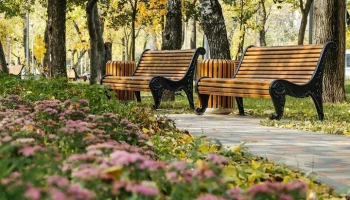 В столице обновят свыше 200 зон для отдыха пешеходов
