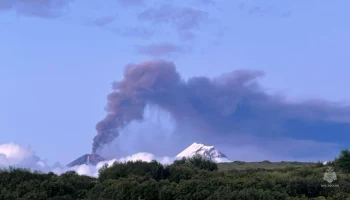 Ученые ожидают усиление выбросов пепла на вулкане Ключевской на Камчатке