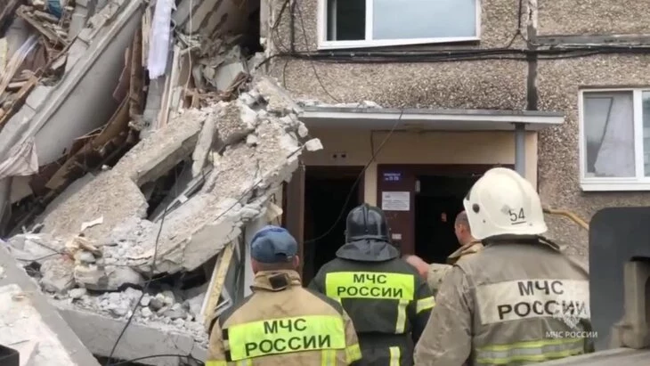 Число погибших при частичном обрушении дома в Нижнем Тагиле выросло до двух Число погибших при частичном обрушении дома в Нижнем Тагиле выросло до двух