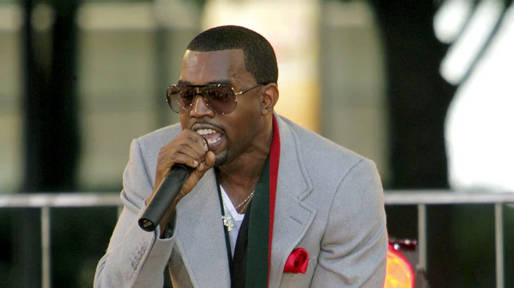 Новость о выступлении Канье Уэста в Москве оказалась фейком Новость о выступлении Канье Уэста в Москве оказалась фейком