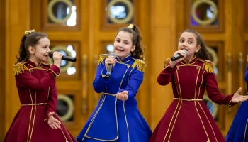 Артисты театра &laquo;Домисолька&raquo; сохранят память о родственниках-героях в Музее Победы