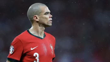 Португальский футболист Пепе завершил спортивную карьеру