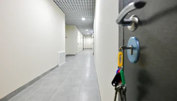 В Госдуме рассказали, как не купить квартиру с долгами за услуги ЖКХ