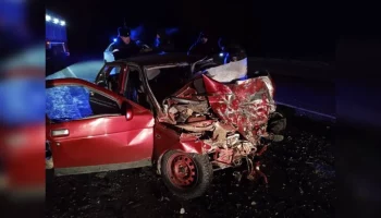 Шесть человек погибли при столкновении двух авто в Саратовской области