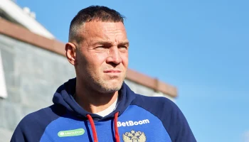 Артему Дзюбе рассекли голову ногой во время матча с &laquo;Балтикой&raquo;