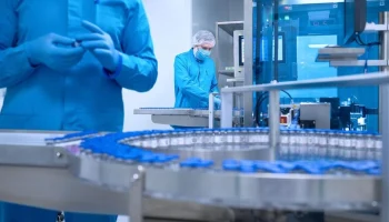 Собянин: Москва увеличила выпуск препаратов для лечения кардиозаболеваний