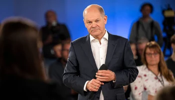 Депутат ГД Шеремет назвал чушью реакцию Шольца на интервью Путина