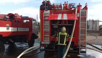 Курские спасатели ликвидировали пожар на нефтебазе после атаки БПЛА