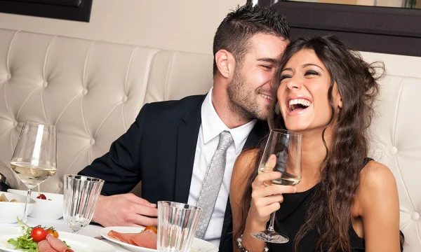 Москвич забронировал столик на 14 февраля еще в прошлом году