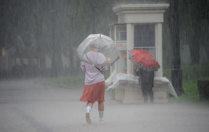 «Желтый» уровень опасности из-за дождя объявлен в Москве до утра 13 июня «Желтый» уровень опасности из-за дождя объявлен в Москве до утра 13 июня
