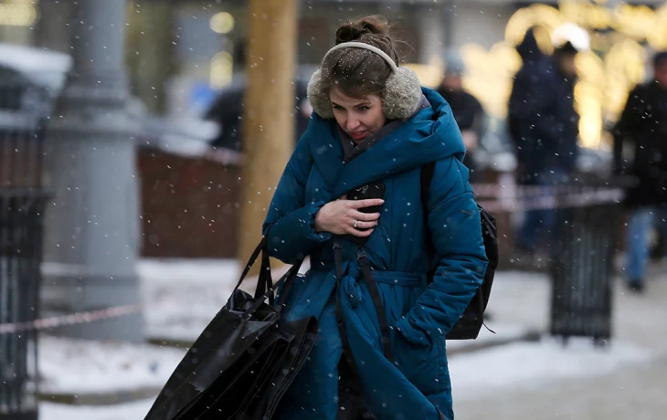 Москвичей предупредили о снегопаде и сильном ветре 7 февраля