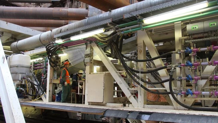 Проходка ствола водоотливной шахты началась между двумя станциями Троицкой линии метро Проходка ствола водоотливной шахты началась между двумя станциями Троицкой линии метро