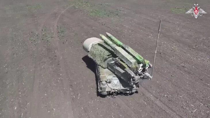 Средства ПВО сбили украинский беспилотник в Брянской области Средства ПВО сбили украинский беспилотник в Брянской области