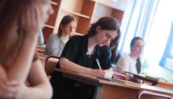 Минобрнауки: Пересдача ЕГЭ не отразится на рейтинге абитуриента при поступлении