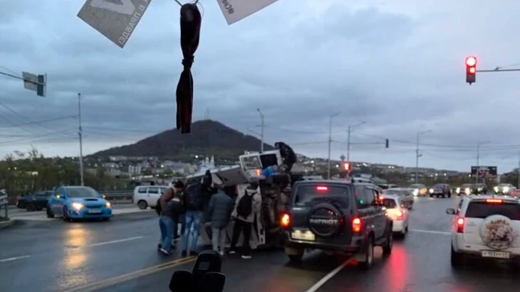 Два фельдшера пострадали в ДТП со скорой помощью на Камчатке Два фельдшера пострадали в ДТП со скорой помощью на Камчатке