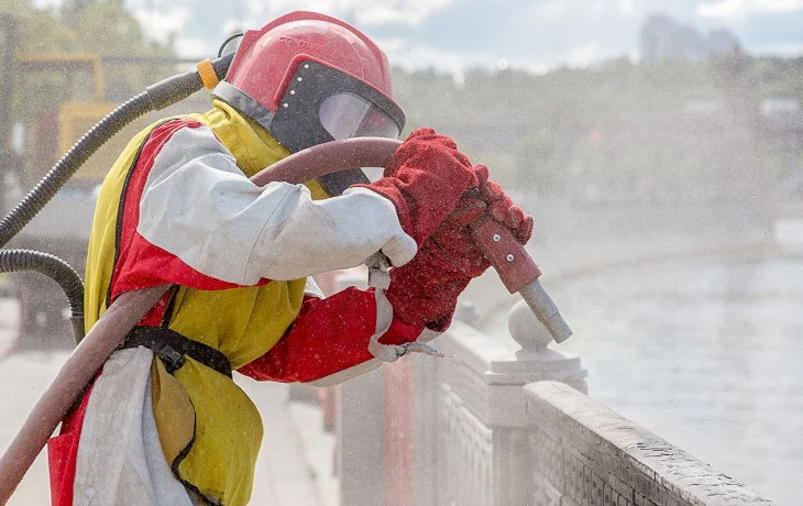 Пескоструйную очистку более 170 инженерных сооружений проведут в Москве Пескоструйную очистку более 170 инженерных сооружений проведут в Москве