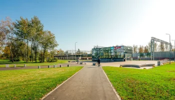 Собянин: Территории городских вокзалов МЦД благоустраивают по единому стандарту