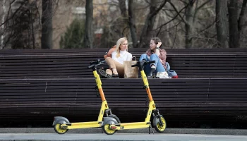 Синоптики пообещали москвичам солнечную и сухую погоду 5 апреля