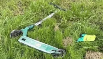 Водитель мусоровоза сбил восьмилетнего мальчика на самокате на юге Москвы