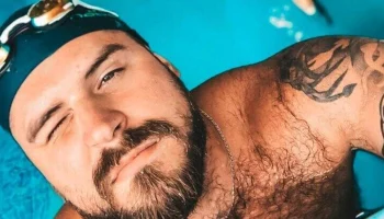 NTV: гидрокостюм обнаруженного в Босфоре мужчины принадлежит пловцу Свечникову