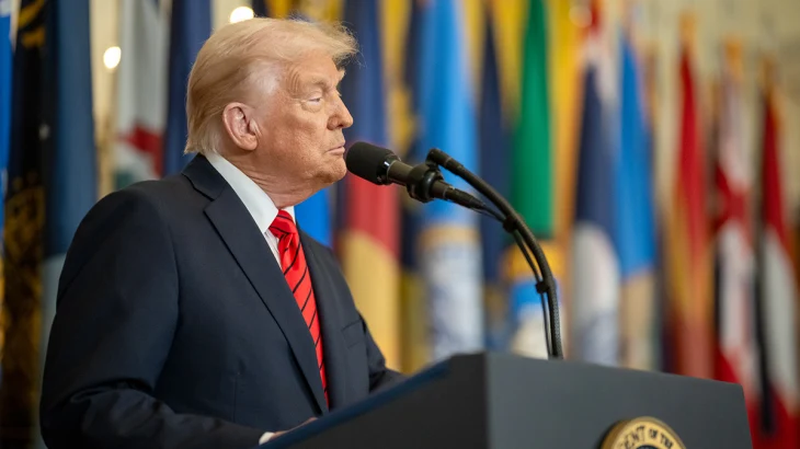 Трамп заявил, что все еще решительно настроен добиться мира на Украине Трамп заявил, что все еще решительно настроен добиться мира на Украине