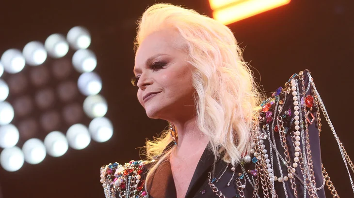 Верховный суд привлек дочь и внучку Долиной к спору о квартире певицы в Москве