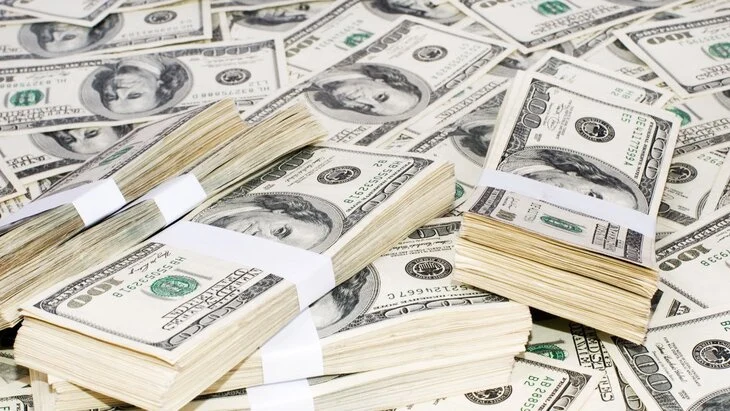 Bloomberg: пять миллиардеров лишились 209 млрд долларов после прихода Трампа к власти