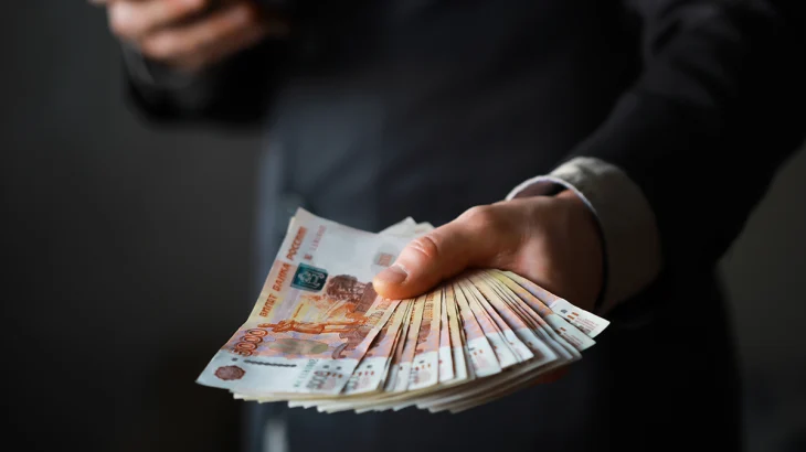 Число регионов со средней зарплатой выше 100 тысяч рублей выросло до 12 Число регионов со средней зарплатой выше 100 тысяч рублей выросло до 12