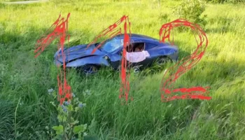 Выбросило в поле от удара: появились детали ДТП с Ferrari в Москве