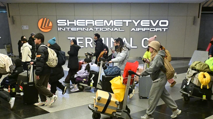 В Шереметьеве предупредили об усиленных мерах контроля для прибывших из-за границы В Шереметьеве предупредили об усиленных мерах контроля для прибывших из-за границы
