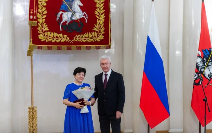 Сергей Собянин вручил награды заслуженным москвичам Сергей Собянин вручил награды заслуженным москвичам