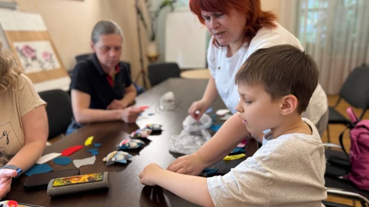 Бесплатные мастер-классы для детей бойцов СВО проводят в ЦАО Бесплатные мастер-классы для детей бойцов СВО проводят в ЦАО