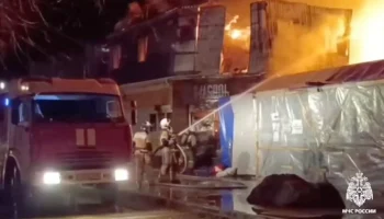 Здания пансионата загорелись в Анапе