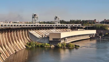 Гидролог Болгов назвал возможную причину открытия шлюзов на ДнепроГЭС