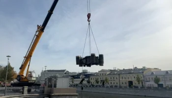 Плавающие фонтаны на Водоотводном канале демонтировали в Москве