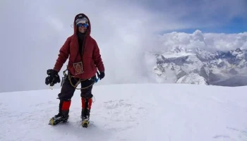 Альпинист Ищенко: Наговицина поднималась на пик Победы уже с переломом ноги