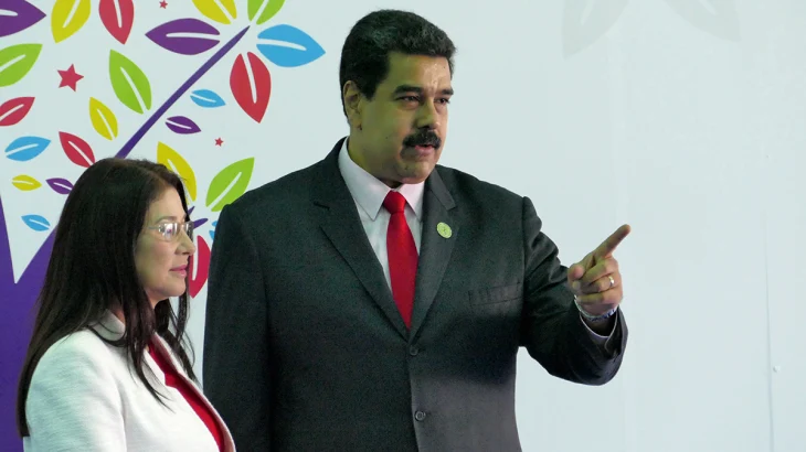 Глава МВД Венесуэлы Кабельо: Мадуро и его супруга были ранены при похищении Глава МВД Венесуэлы Кабельо: Мадуро и его супруга были ранены при похищении