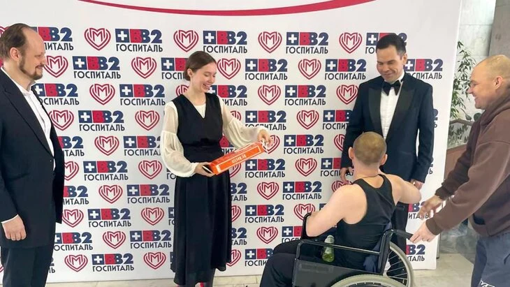 Культбригада Москонцерта выступила перед военнослужащими в госпитале Культбригада Москонцерта выступила перед военнослужащими в госпитале