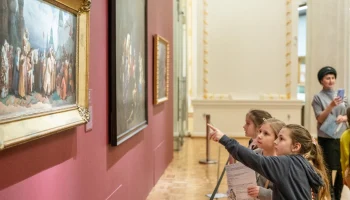 Учащиеся школ искусств создали работы по мотивам выставки Русского музея на ВДНХ