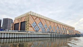 Новую судостроительную верфь открыли в районе Нагатинский Затон в Москве