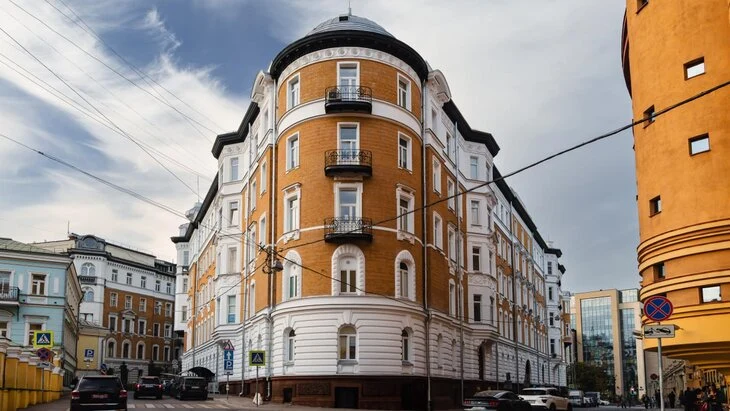 Москвичам предложили три маршрута прогулок в праздничные дни Москвичам предложили три маршрута прогулок в праздничные дни