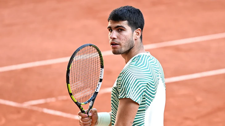 Алькарас обыграл Джоковича в финале Australian Open Алькарас обыграл Джоковича в финале Australian Open